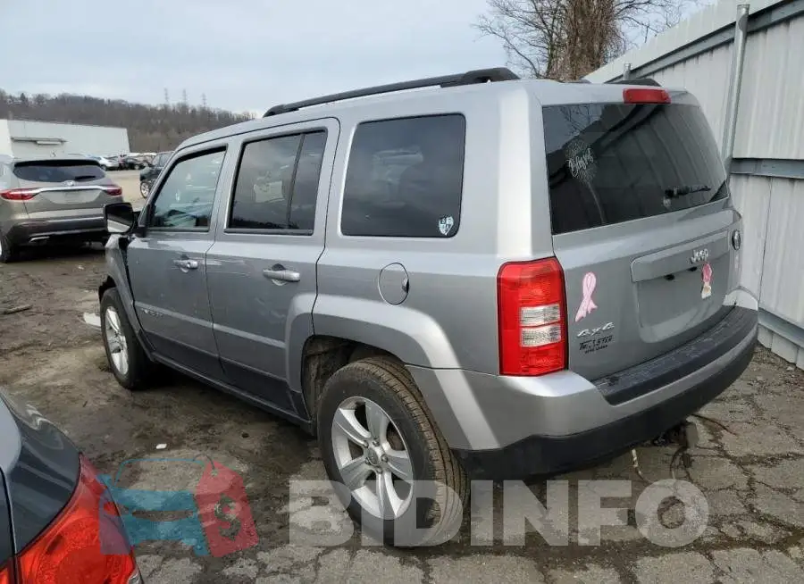1C4NJRBB7FD239665 Photo# 2