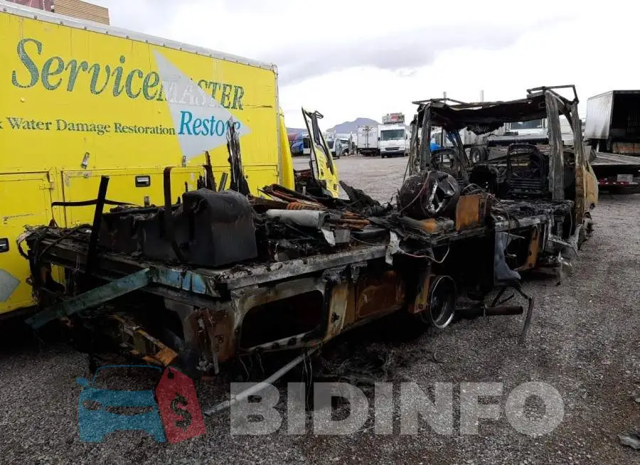 8BNPF4CC5GE129598 Photo# 4