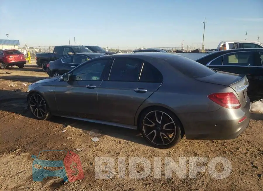 WDDZF6EB8HA152994 Photo# 2