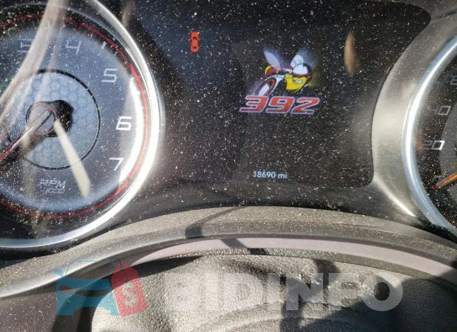 2C3CDXGJ8MH679157 Photo# 8