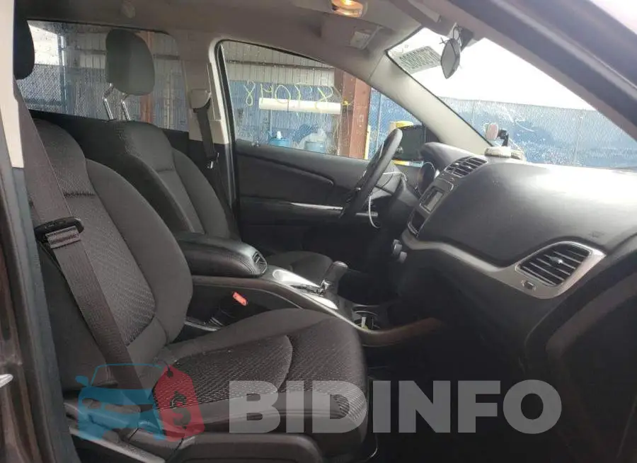 3C4PDCAB6HT691473 Photo# 5