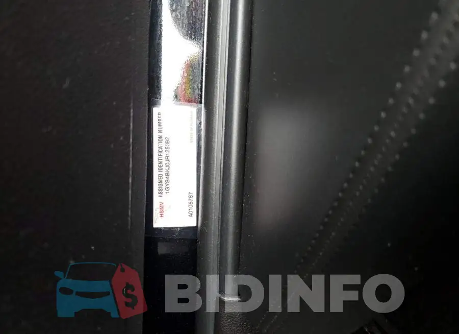 1GYS4BKJ0JR125392 Photo# 12