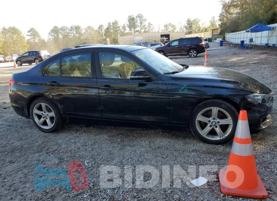 WBA3B1C55EK131017 Photo# 4