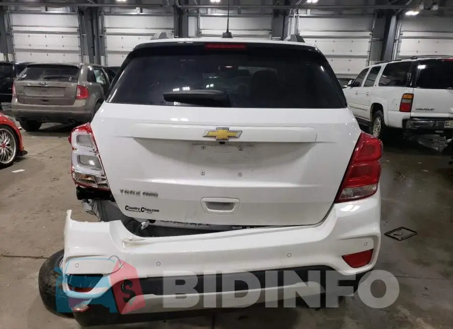 KL7CJPSM9NB528745 Photo# 6