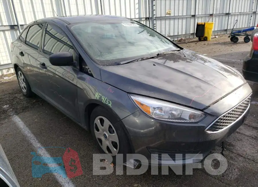 1FADP3E22GL288465 Photo# 4
