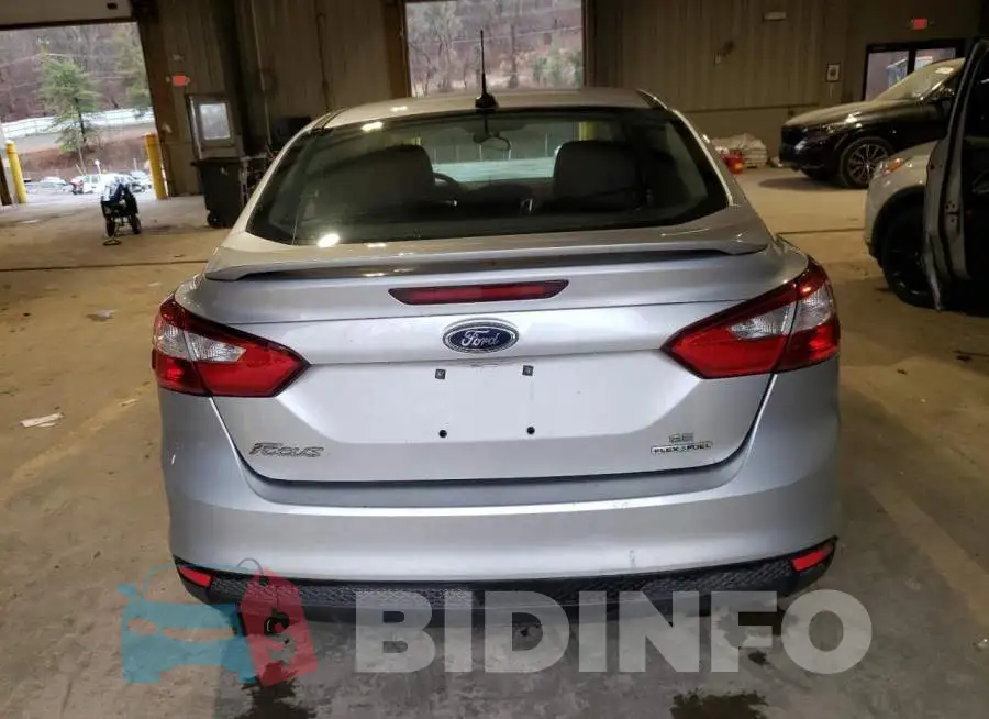 1FADP3F20EL388544 Photo# 6