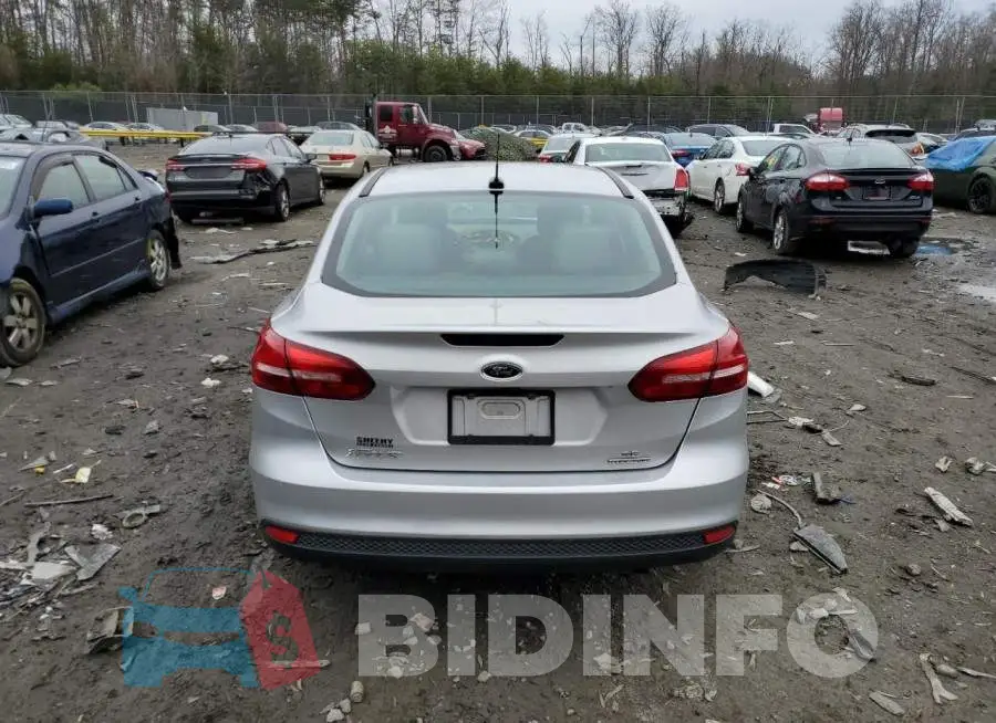 1FADP3F21FL339192 Photo# 6