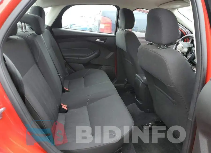 1FADP3F23GL201963 Photo# 10