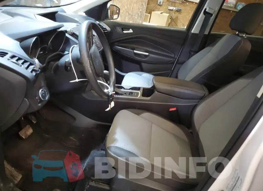 1FMCU9G97HUD71621 Photo# 7