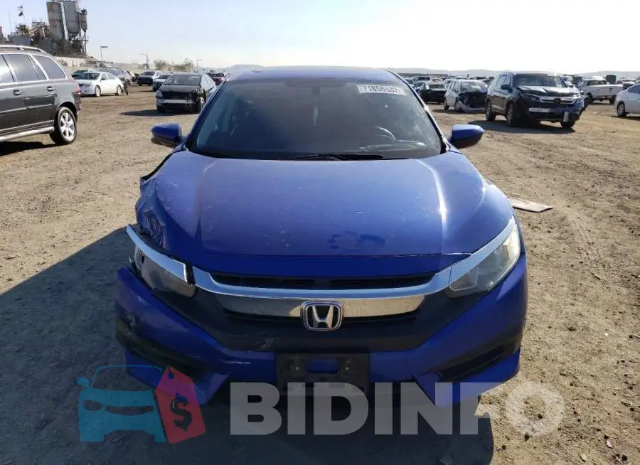 19XFC2F72HE232779 Photo# 5