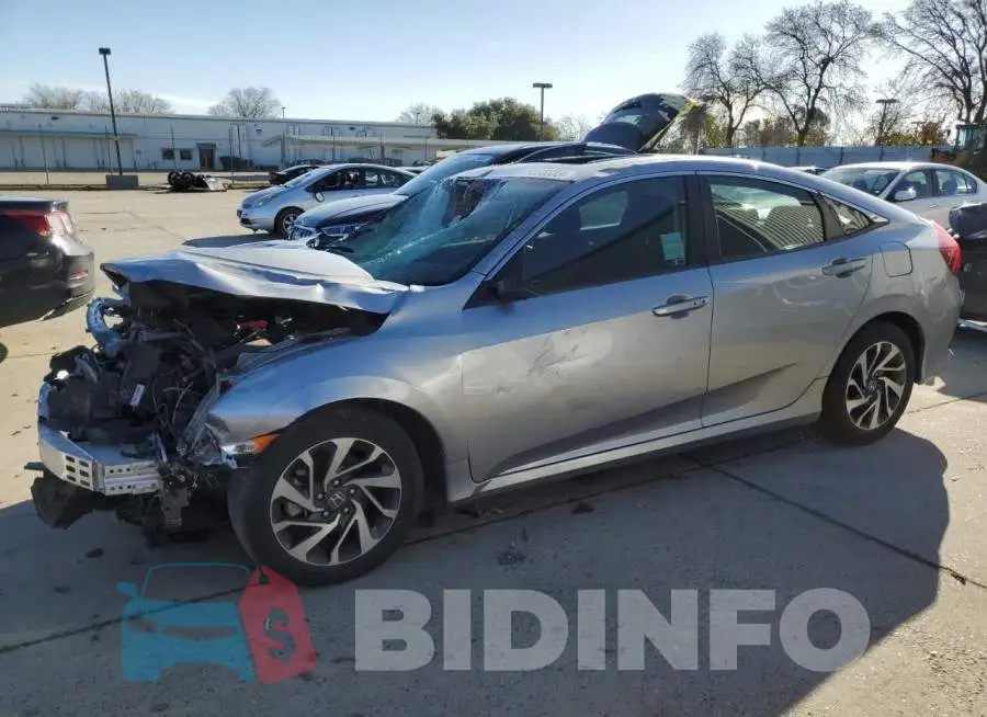 19XFC2F83HE218382 Photo# 1