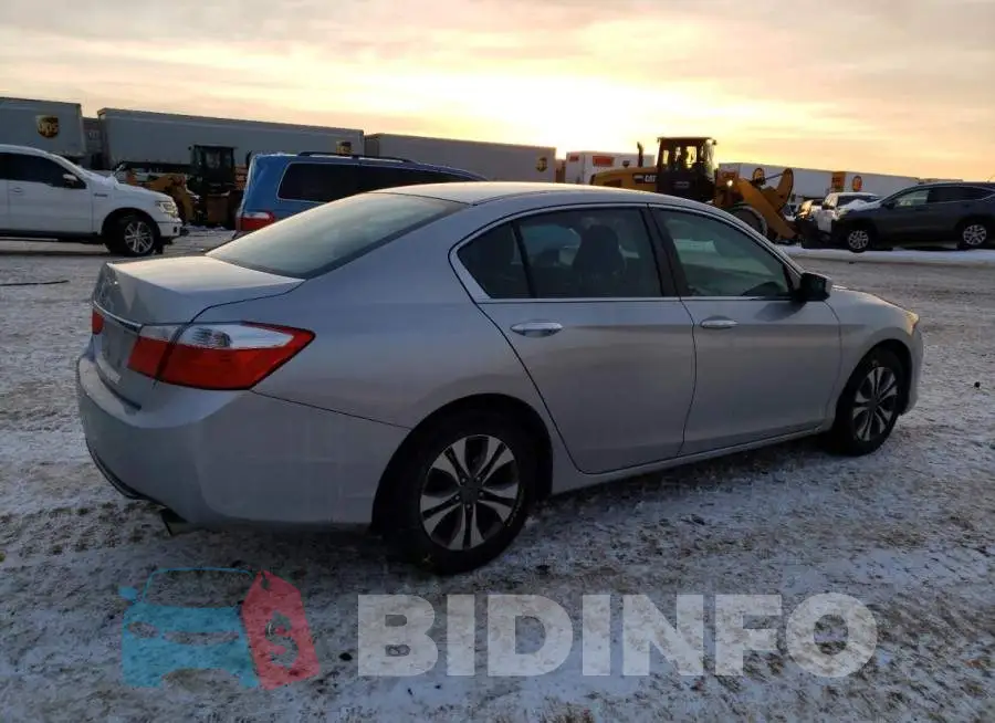 1HGCR2F33EA155953 Photo# 3