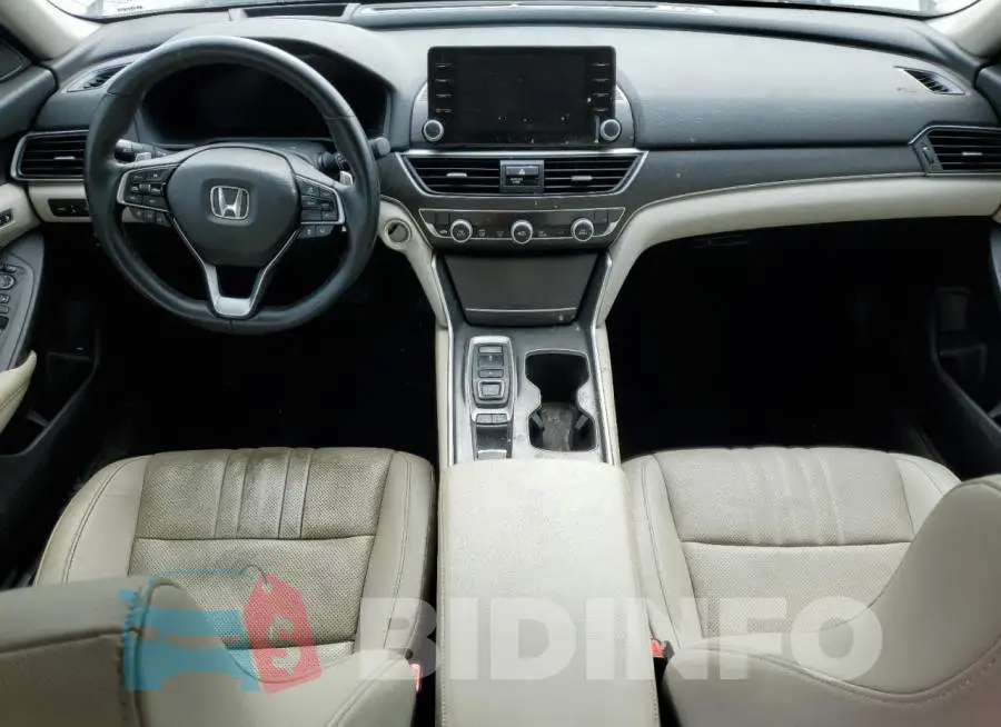 1HGCV2F96KA028450 Photo# 8