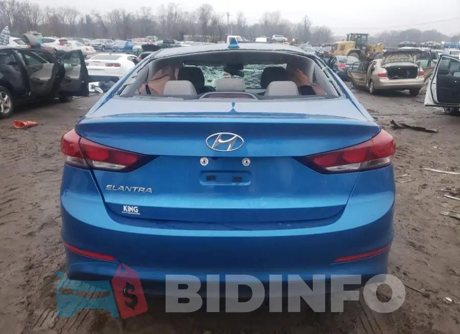 5NPD84LF7JH367774 Photo# 6