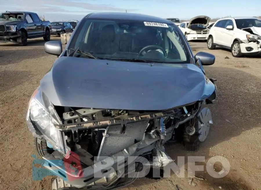 ML32FUFJ9NHF06990 Photo# 5