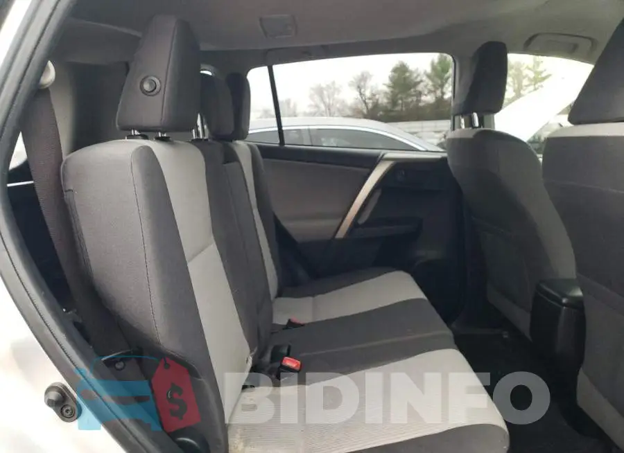 JTMBFREV6FD115199 Photo# 11