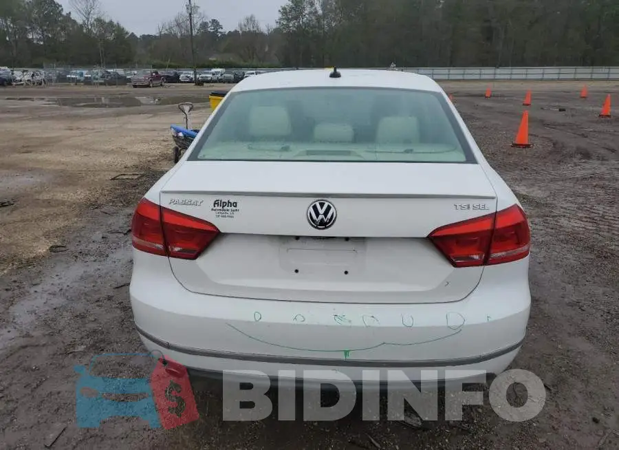 1VWCS7A34EC025446 Photo# 6