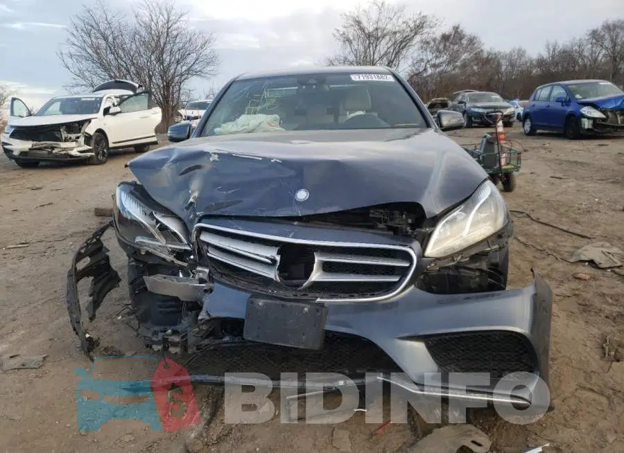 WDDHF8JB9GB258814 Photo# 5
