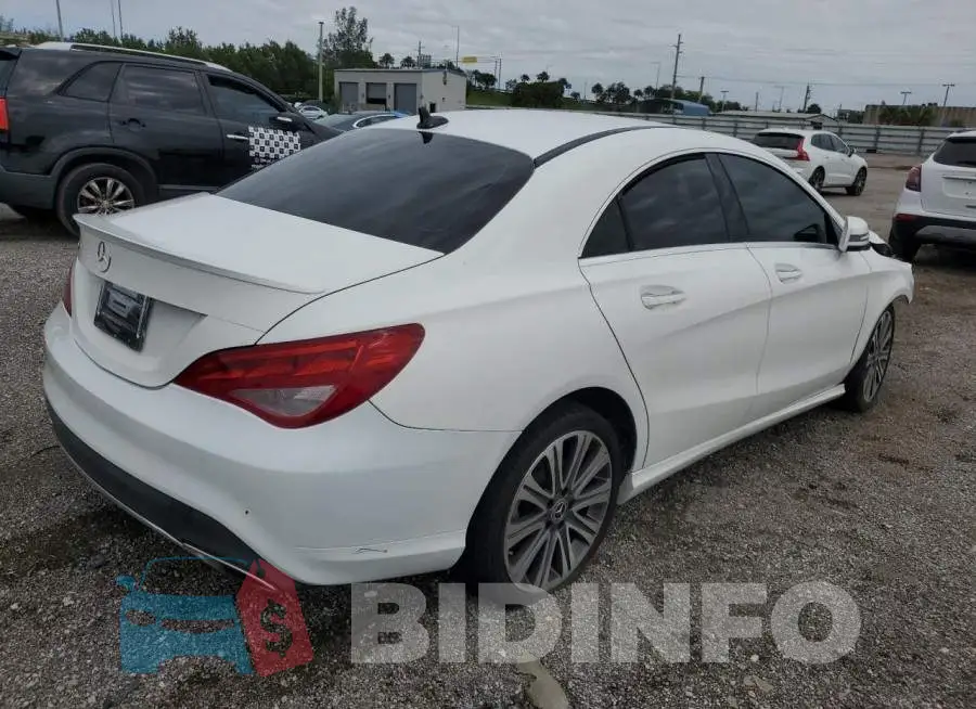 WDDSJ4EB0JN694190 Photo# 4