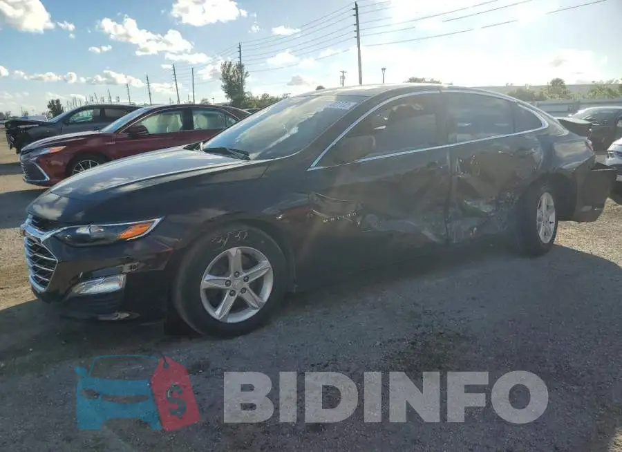 1G1ZB5ST3LF139698 Photo# 1
