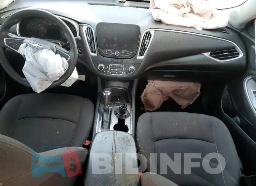1G1ZD5ST5LF107569 Photo# 8
