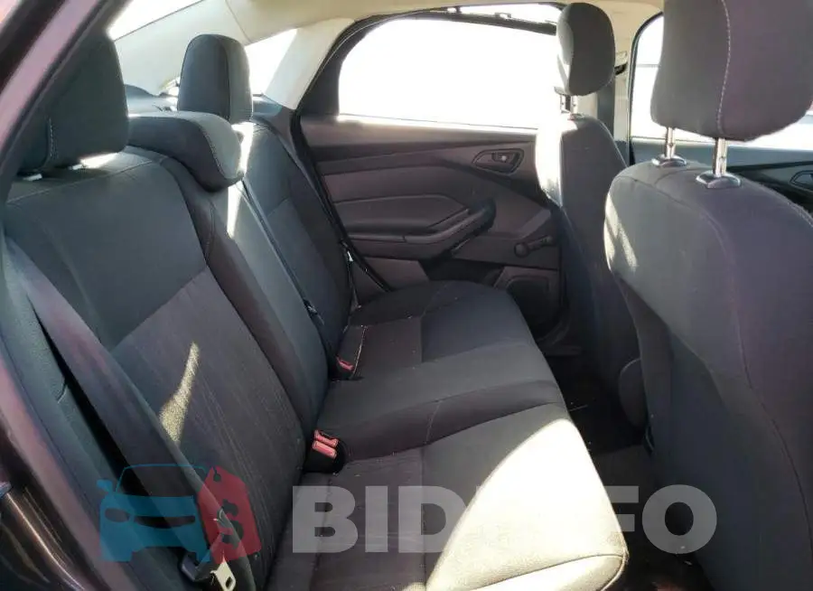 1FADP3E21FL380195 Photo# 10
