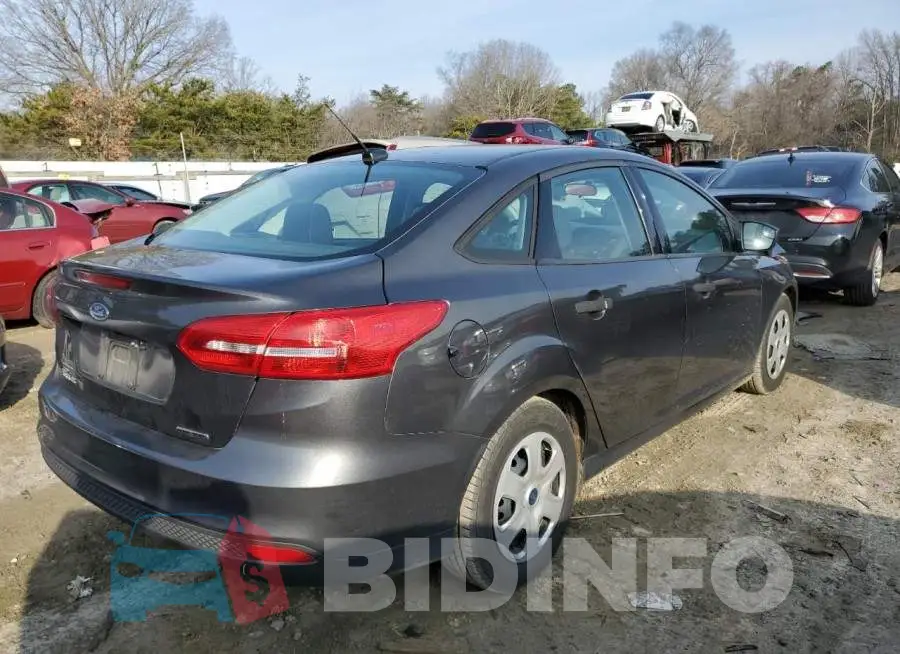 1FADP3E23GL331162 Photo# 3