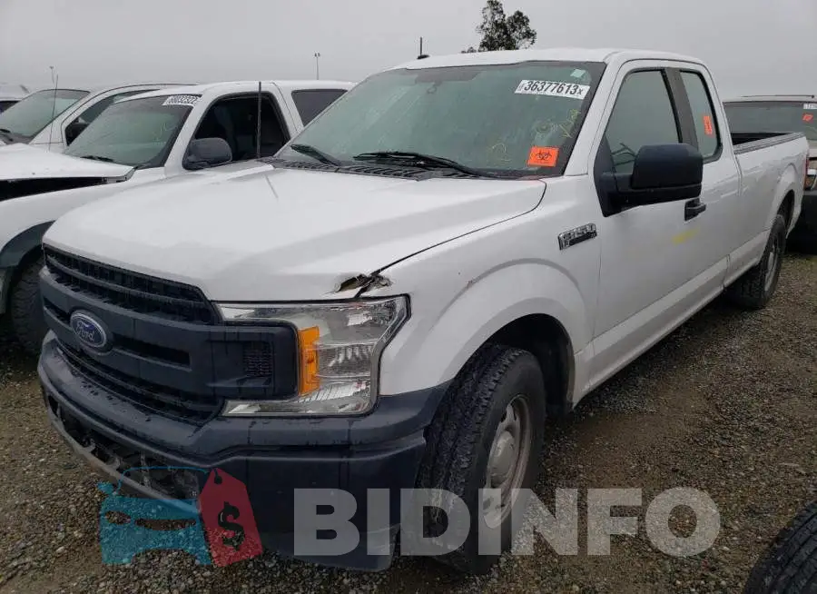 1FTFX1C56JKF28795 Photo# 1
