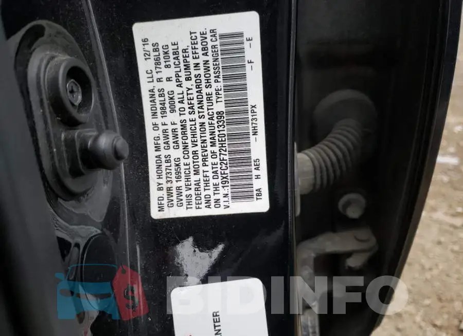 19XFC2F72HE013398 Photo# 12