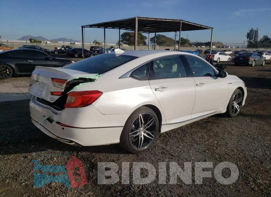 1HGCV3F92MA016417 Photo# 3
