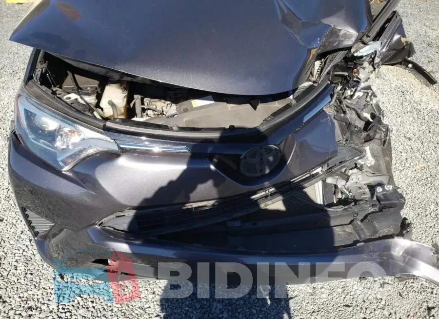 JTMZFREV4GJ073875 Photo# 12