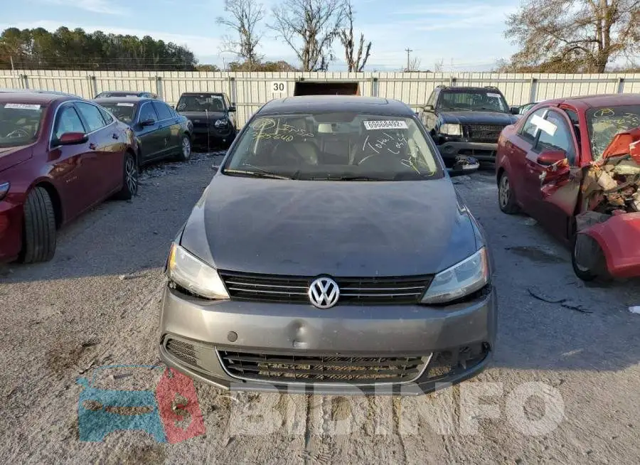 3VWD17AJ4EM325640 Photo# 5