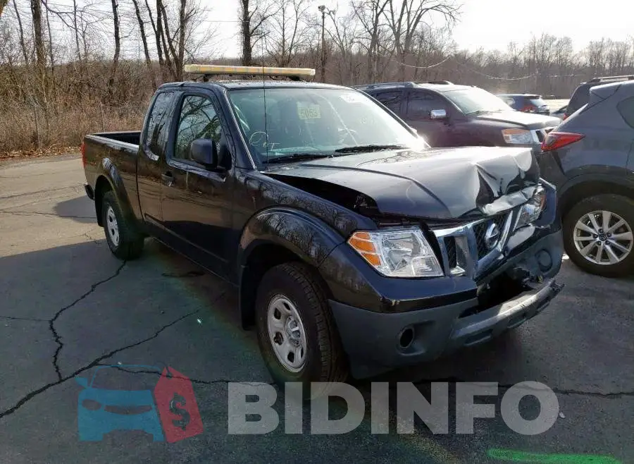 1N6BD0CT5JN772210 Photo# 1