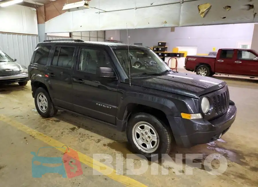 1C4NJPBB1ED927244 Photo# 4