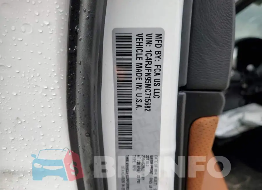 1C4RJFN95MC715682 Photo# 12