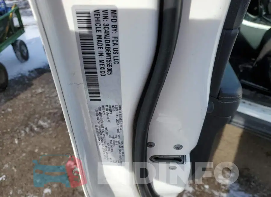 3C4NJDAB6MT555005 Photo# 13