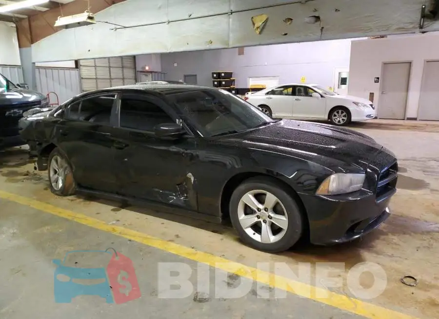 2C3CDXBG4EH362957 Photo# 4