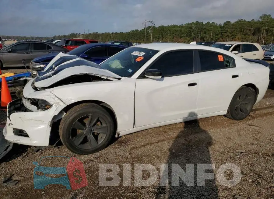 2C3CDXHG6FH824623 Photo# 1