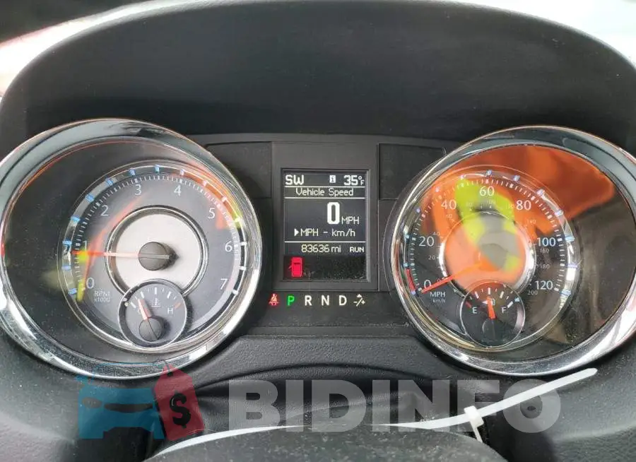 2C4RC1JG0GR112121 Photo# 9