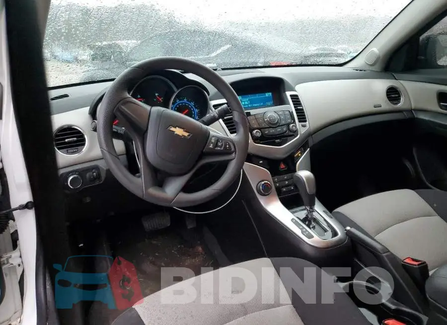 1G1PA5SH9F7256884 Photo# 8