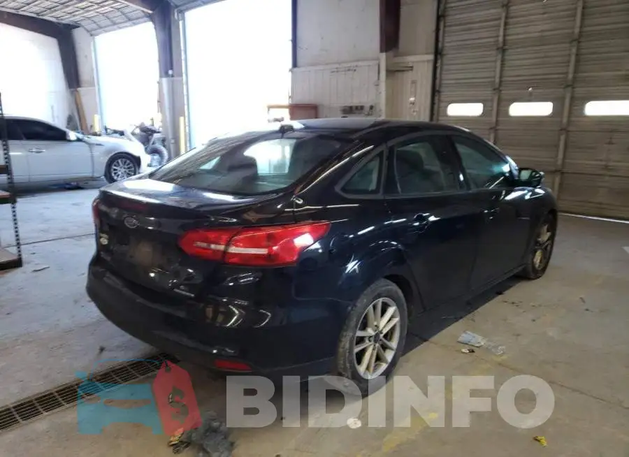 1FADP3F22GL279411 Photo# 3