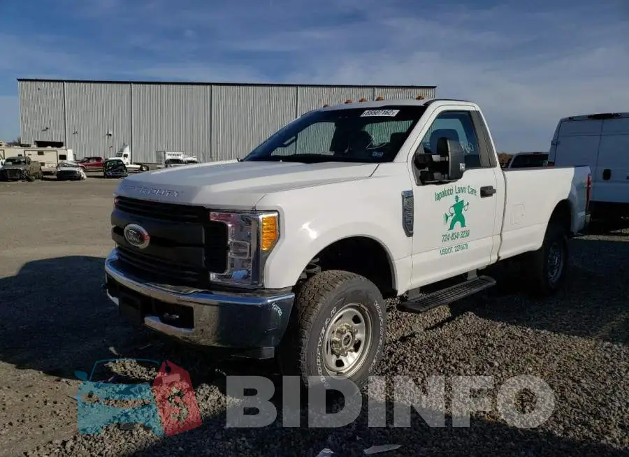 1FTRF3B60HEC75262 Photo# 2
