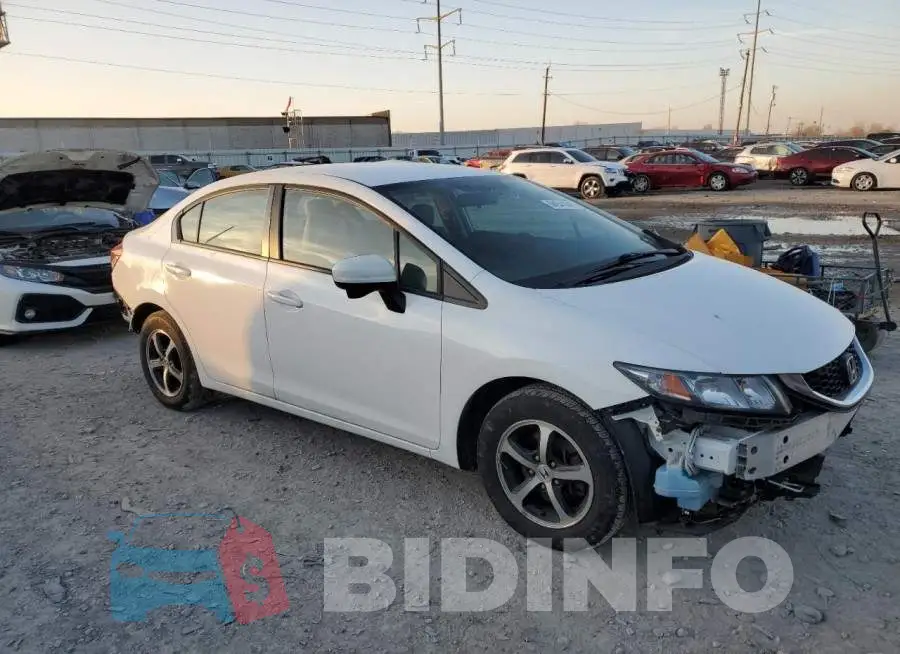 19XFB2F71FE102136 Photo# 4