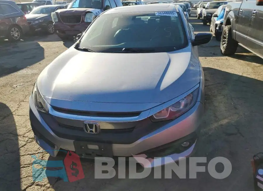 19XFC1F7XGE217133 Photo# 5