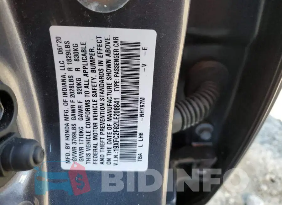 19XFC2F82LE208841 Photo# 12