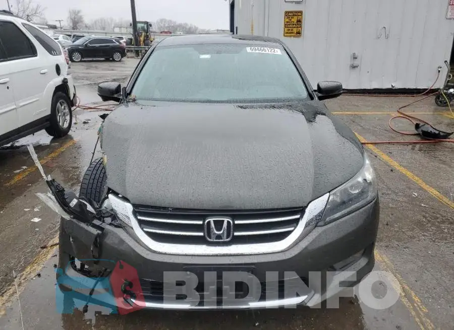 1HGCR2F76FA133403 Photo# 5