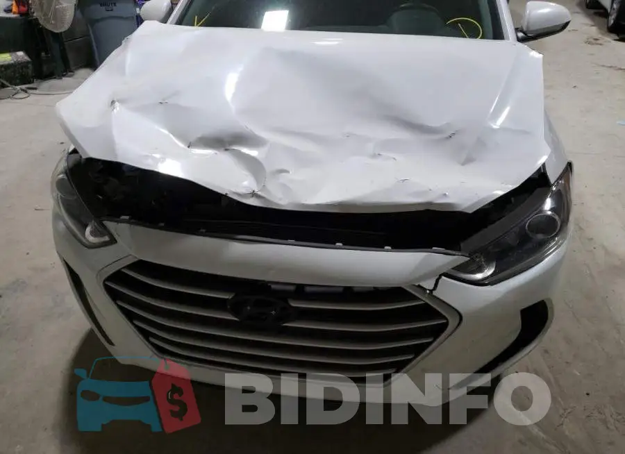 5NPD74LF2JH381231 Photo# 9
