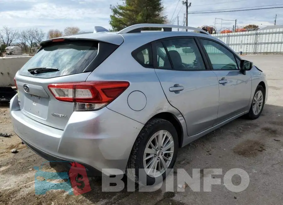 4S3GTAD66J3724009 Photo# 4