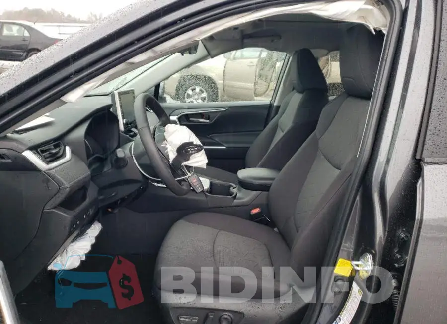 2T3P1RFV4NW328088 Photo# 7