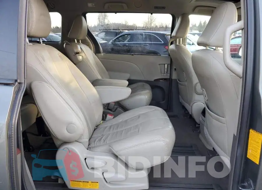 5TDYK3DCXES452335 Photo# 11